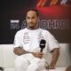 Lewis Hamilton a fost surprins alături de o cunoscută actriță americană, care este cu 12 ani mai în vârstă decât el! Se pare că între cei doi ar exista o relație.