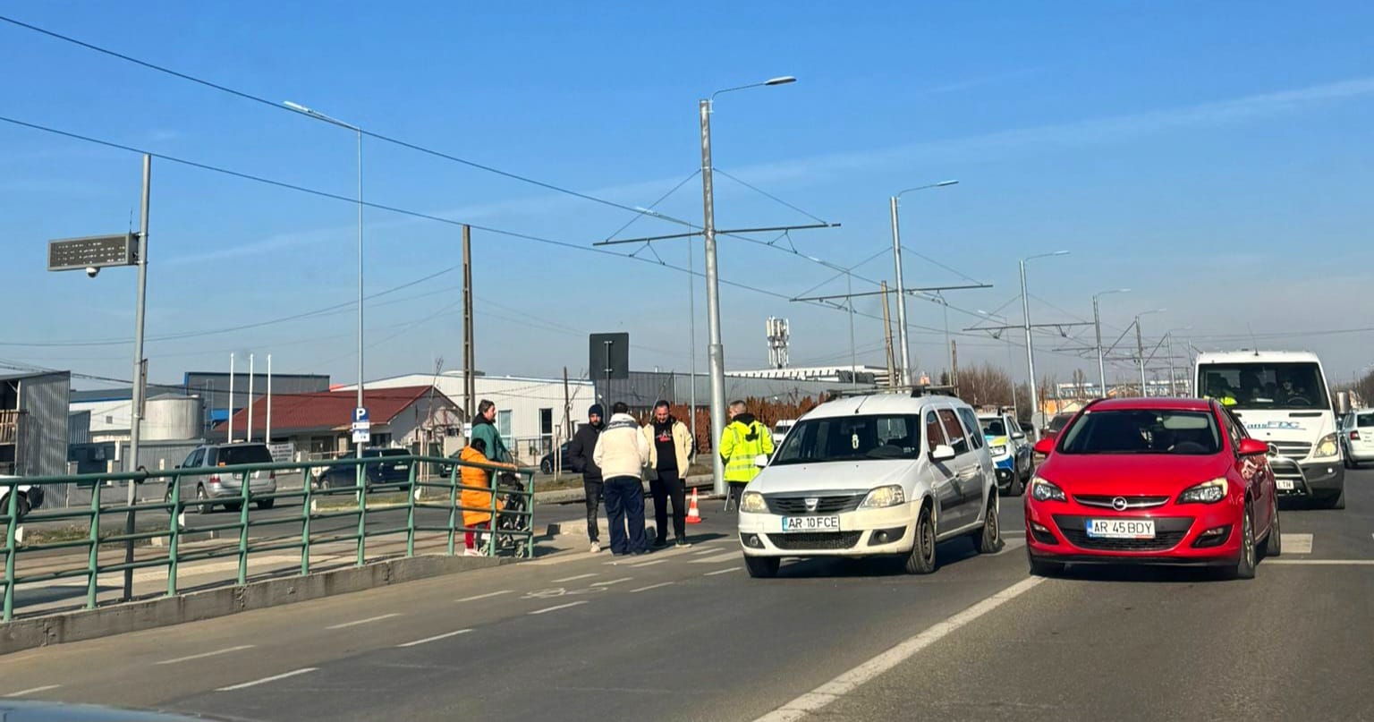 Ce s-a întâmplat cu o minoră lovită pe trecerea de pietoni lângă LIDL Obor?