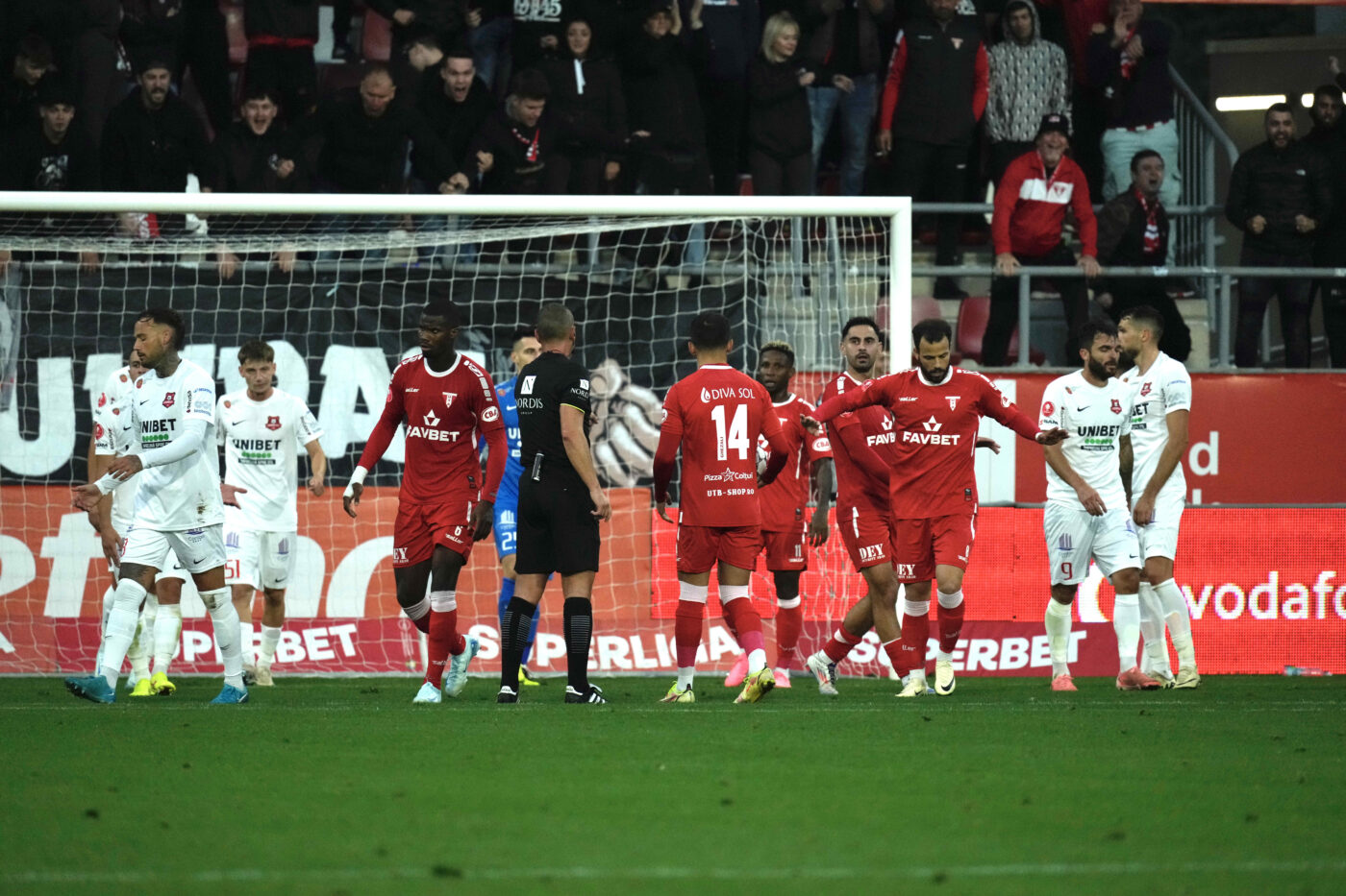 FC Hermannstadt și UTA Arad s-au întâlnit în etapa 24: Ce a însemnat rezultatul 0-0?