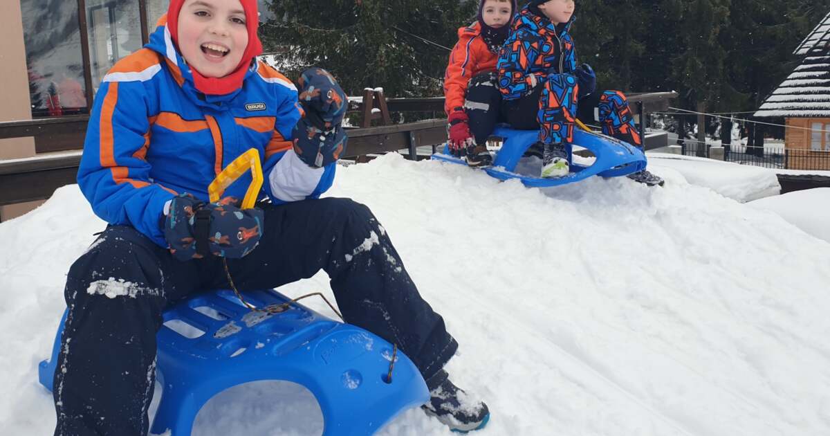 „Ce pregătiri au elevii arădeni pentru 'vacanța de schi'?”