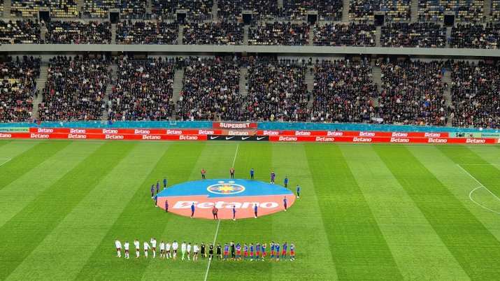 Ce ne rezervă duelul FCSB - Rapid, un nou capitol în fotbalul românesc?