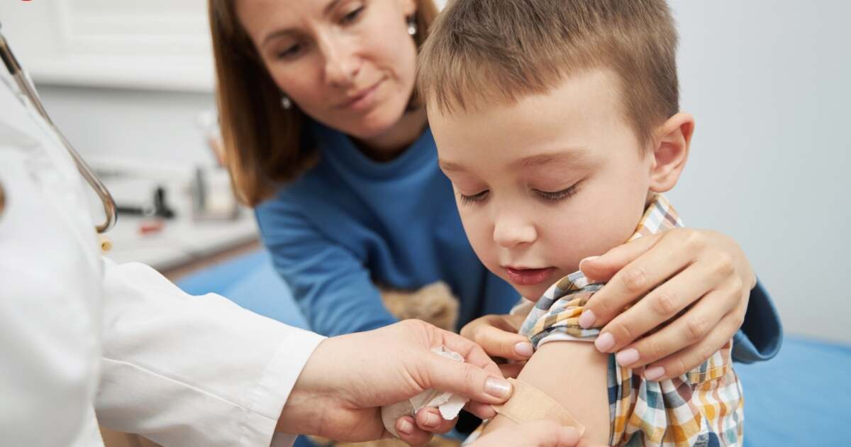 De ce Aradul se află pe ultimele locuri în vaccinarea copiilor?