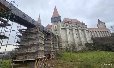 De ce Castelul Corvinilor se va închide o săptămână pentru reparații nocturne?