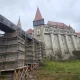 De ce Castelul Corvinilor se va închide o săptămână pentru reparații nocturne?