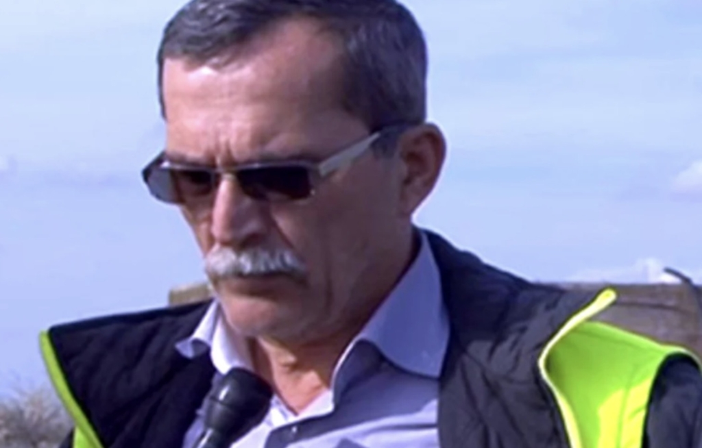 ''Ce am văzut în cameră m-a făcut să renunț la planul meu de a da foc?''