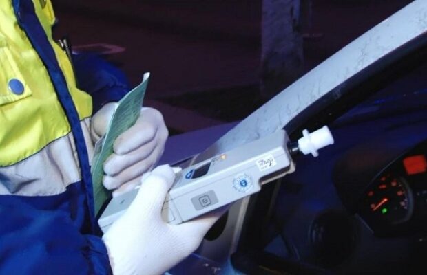 De ce a fost reținut un șofer din Nadăș pentru refuzul etilotestului?
