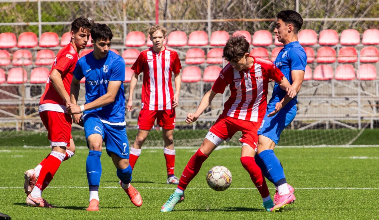 Poate UTA U 17 să rămână lider în clasament după meciul cu Farul?
