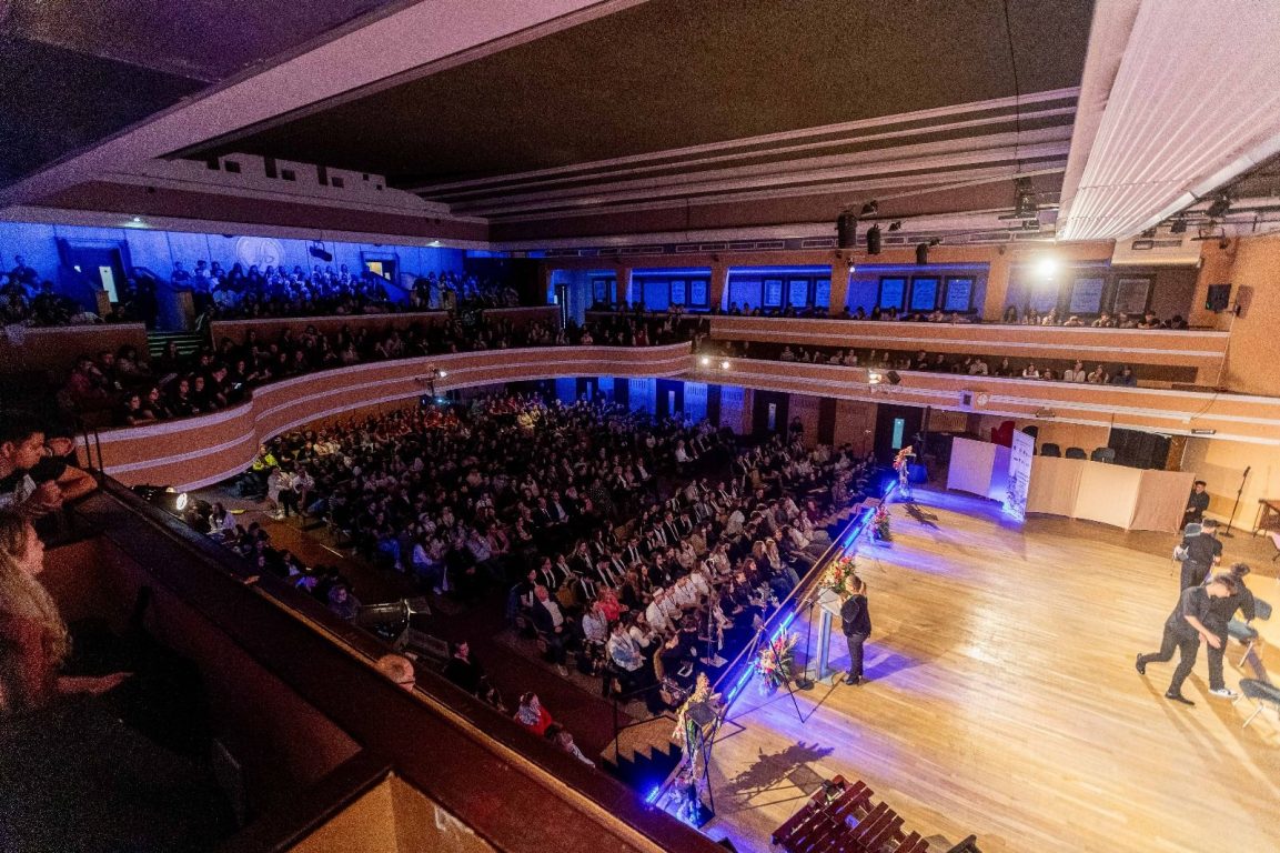 Ce a dirijat primarul Fritz la Olimpiada Națională Corală de la Timișoara?