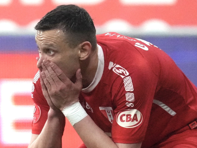 Ce greșeli l-au costat pe UTA pierderea gratuită a lui Valentin Costache, urmărit de 4 cluburi?