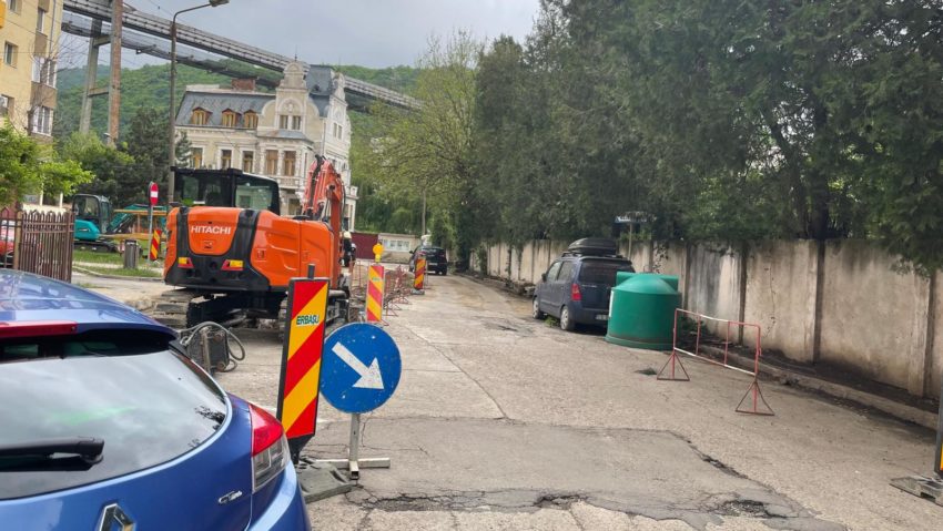 Ce măsuri vor lua autoritățile din Reșița pentru străzile Păcii și Horea?  - Stiri Resita