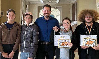 Ce premii au câștigat elevii arădeni la concursul național de securitate și sănătate în muncă?