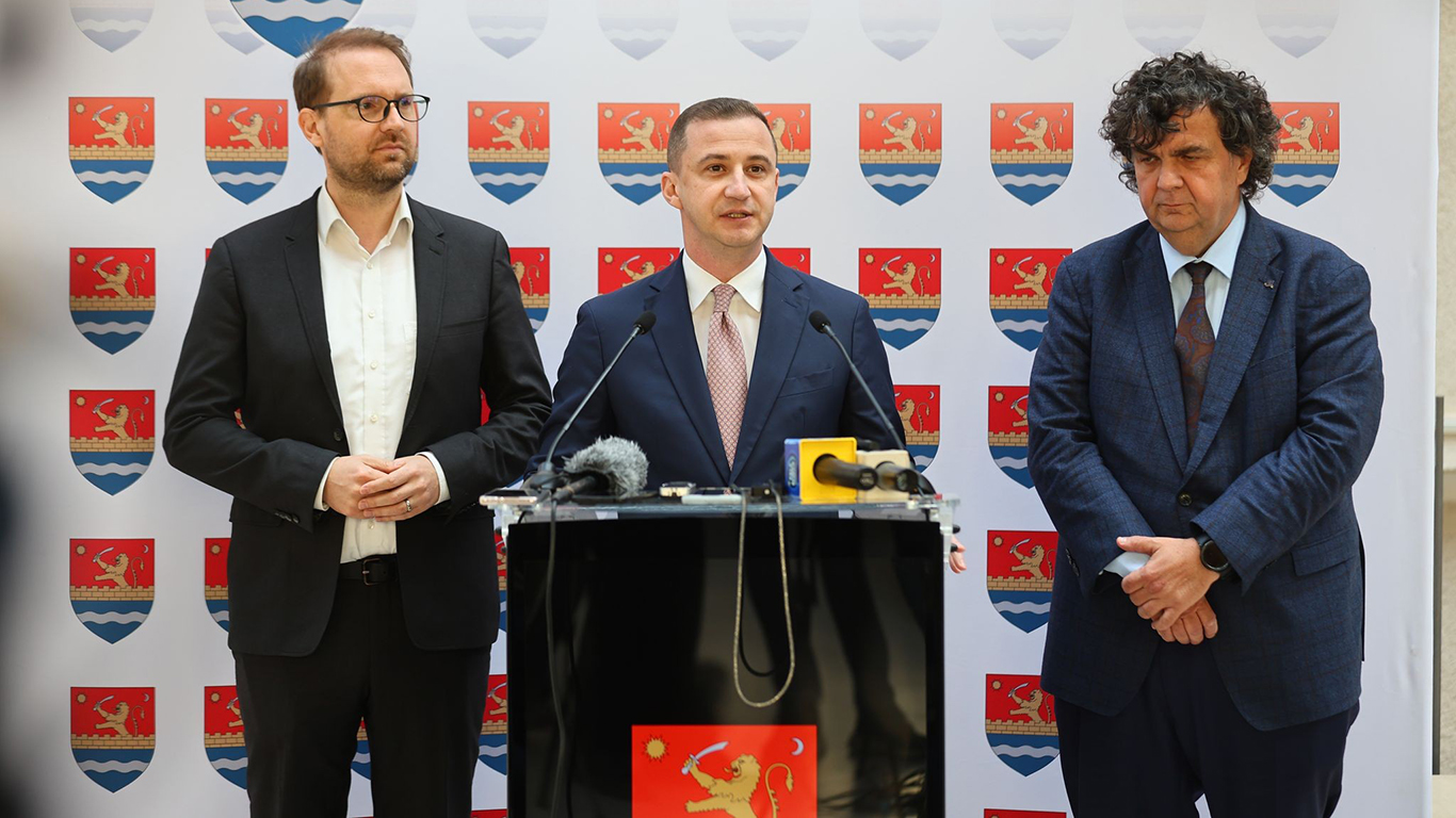 Ce progrese au făcut autoritățile în mutarea echipei Poli Timișoara pe noua asociație?