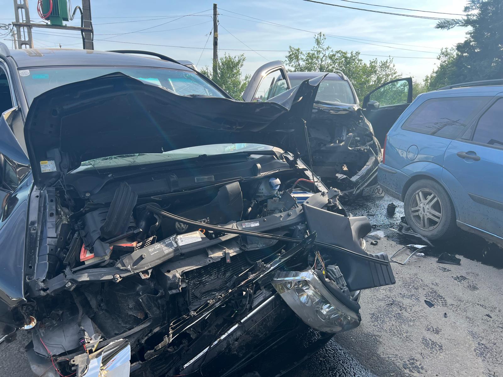 Ce s-a întâmplat în accidentul grav de lângă sala Ava Garden din Sânleani? (FOTO)