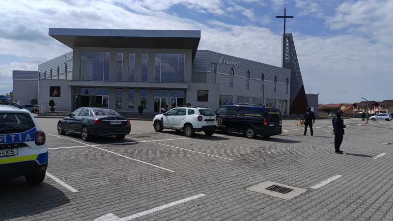 Cine este autorul amenințării cu bombă la biserica din Arad, descoperit de poliție?