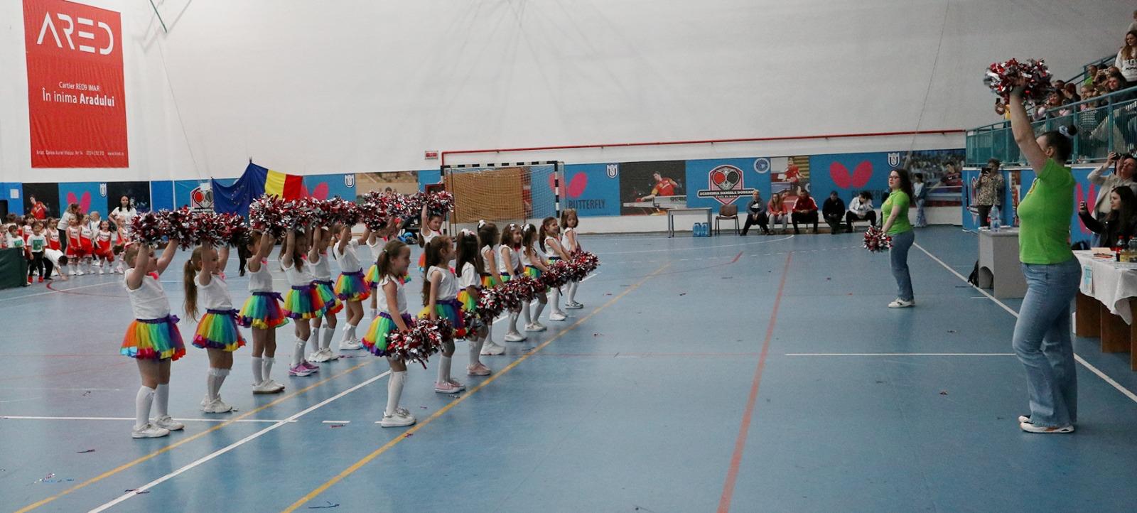 Cum au transformat sute de preșcolari din Arad sportul într-o lecție de viață?