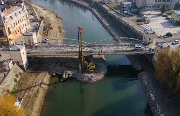 Se opresc lucrările la Podul de Fier din cauza unui blocaj financiar?  - Stiri Resita