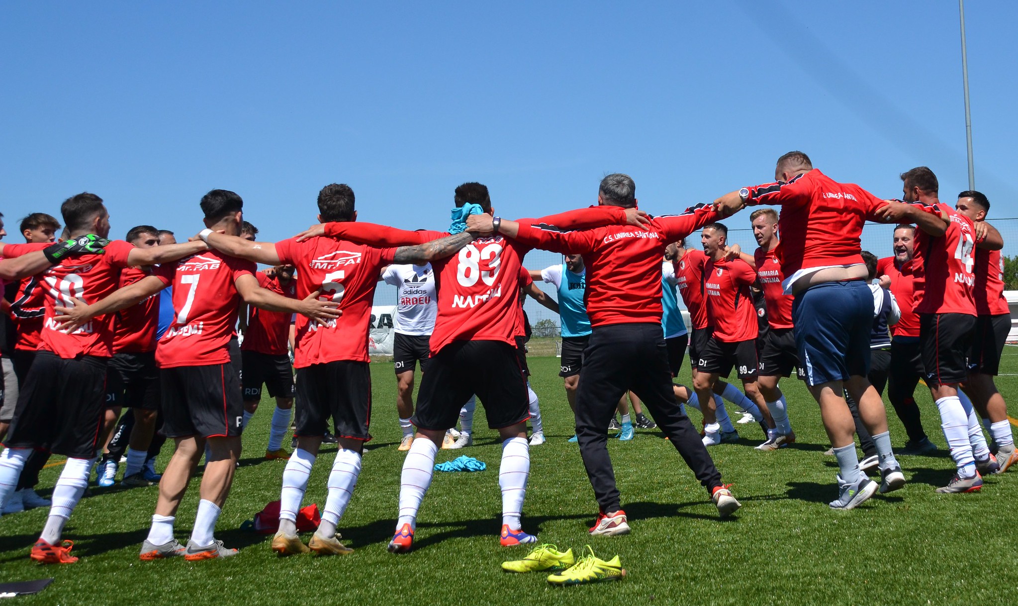 „Va reuși Unirea Sântana să obțină primul titlu de campioană în Arad?”