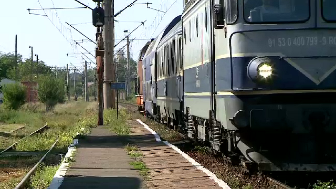 Ce s-a întâmplat într-un tren Arad–București Nord: violențe între doi tineri?