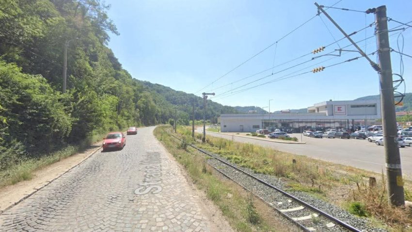 Ce se întâmplă în zona străzii G.A. Petculescu – Mociur? Află pe Radio România Reșița!  - Stiri Resita