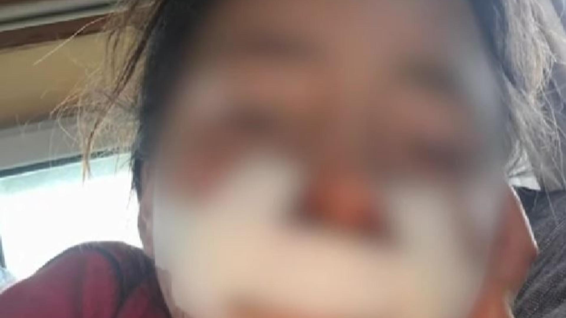 Cum au suferit doi frați din Arad de pe urma părinților lor violenți?