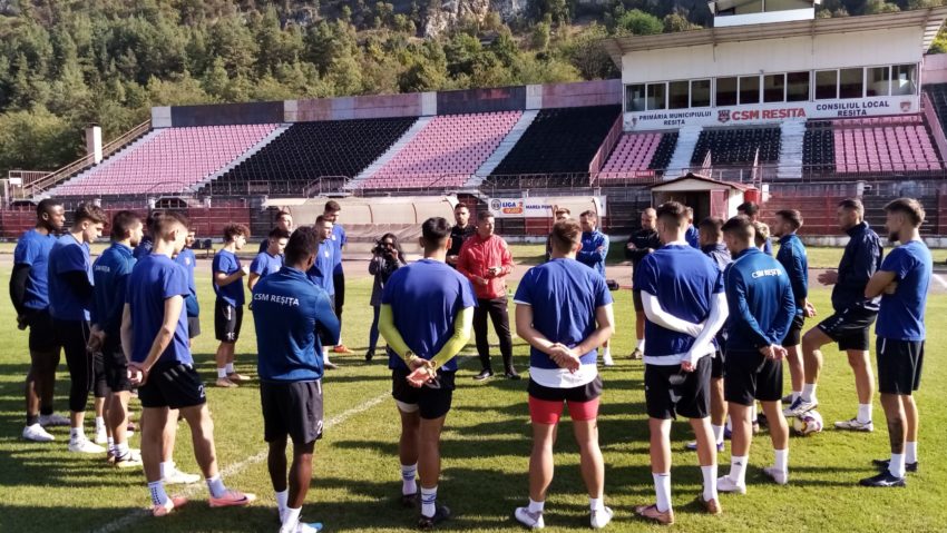 Se apropie finalul vacanței rossonerilor! Ce pregătiri au pentru reunire?  - Stiri Resita
