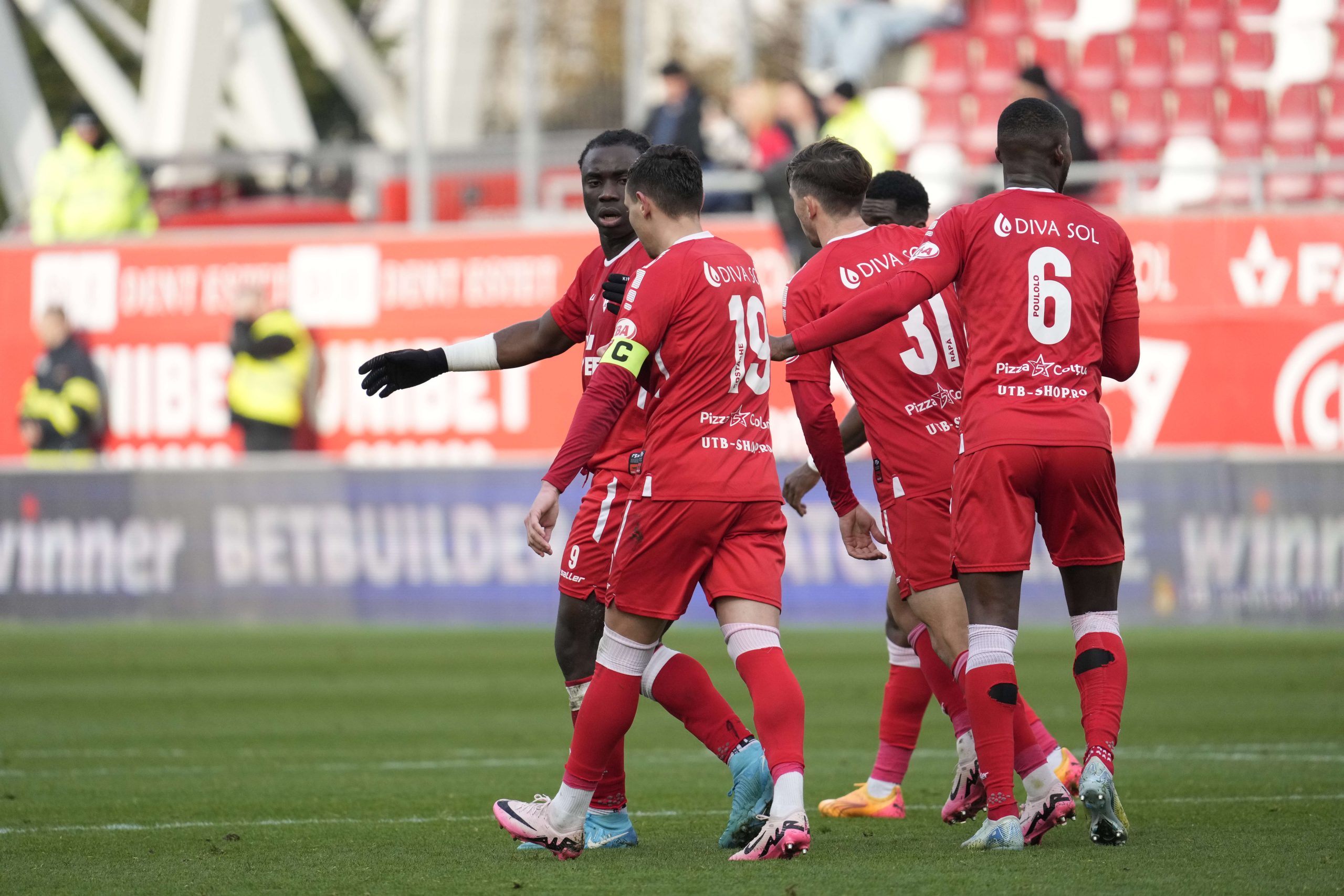 Se pregătesc schimbări la UTA Arad? Costache are trei oferte interesante!