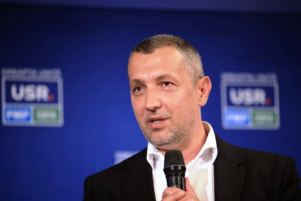 „România la răscruce: Ce decizii cruciale ne definesc viitorul?”