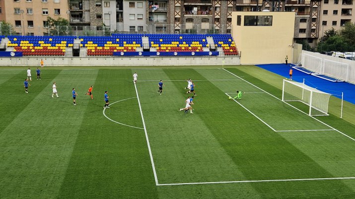 FCSB s-a calificat în turul 2 preliminar, dar de ce a pierdut rușinos în Andorra?