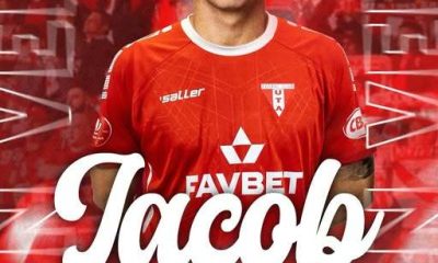 Poate împrumutul fundașului Flavius Iacob de la Corvinul la UTA Arad să schimbe soarta echipei?