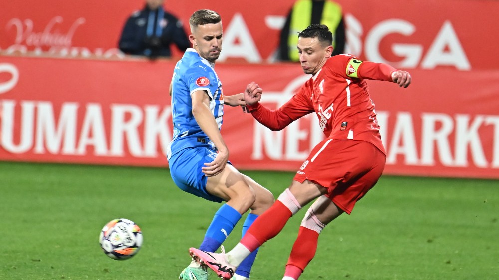 „Cine va câștiga confruntarea UTA Arad - U. Craiova, astăzi la 18:30?”