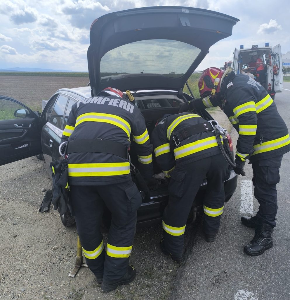Ce s-a întâmplat la Vințu de Jos? Accident grav cu intervenție rapidă!
