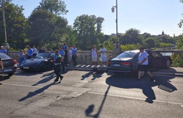Ce s-a întâmplat pe podul Mihai Viteazul? Ciocniri de mașini de lux și aproape o tragedie!  - Stiri Resita