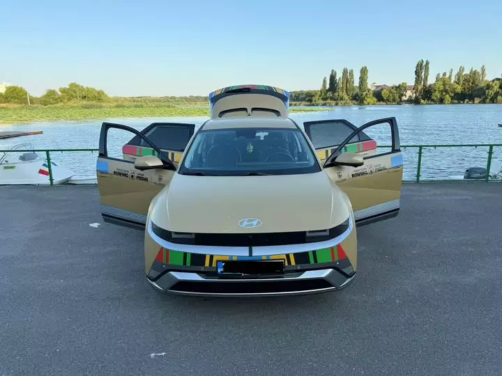 De ce au fost descalificate cinci echipe din Turul Romandiei la ciclismul feminin?