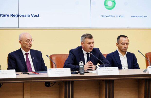 Se toarnă asfalt la standarde europene pe cel mai important drum turistic din Caraș-Severin?  - Stiri Resita