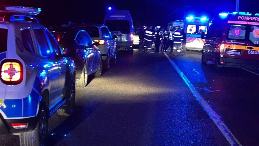 Ce eveniment a provocat accidentul de pe DN 22, rezultat în 9 răniți?