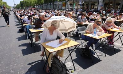 Cum celebrează Marea dictare frumusețea limbii române? | TIMPOLIS