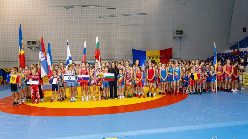„Va triumfa Alina Vuc Trophy din nou în 2025? Spectacolul luptelor feminine a început!”  - Stiri Resita