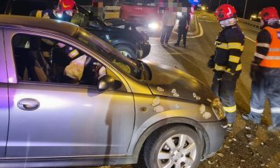 Ce s-a întâmplat pe DN 7, în Vințișoara, cu două mașini implicate în accident?