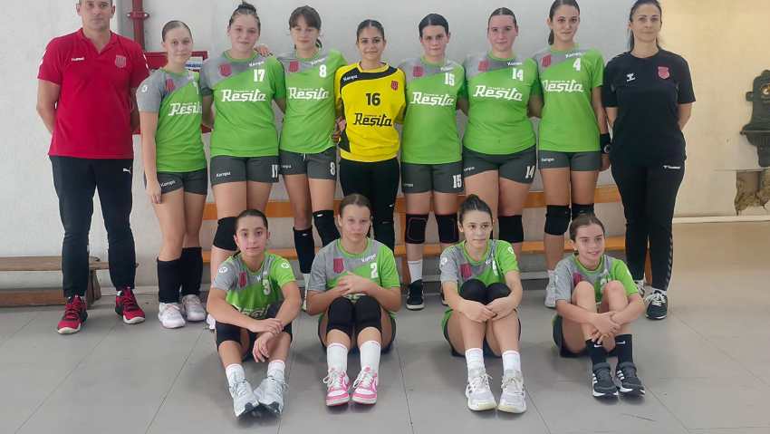 Cum au reușit fetele de la CSM Reșița să pornească în forță?  - Stiri Resita