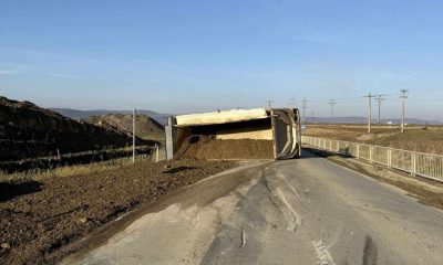Ce s-a întâmplat cu autobasculanta răsturnată? FOTO UPDATE!