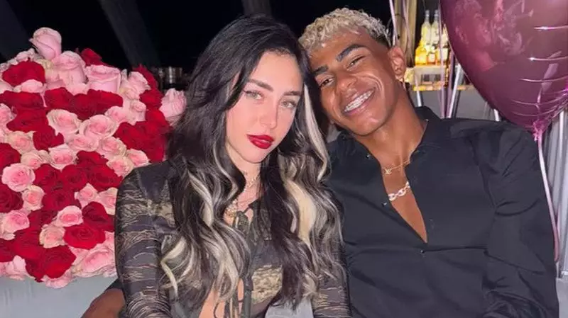 De ce a fugit un șofer din Botoșani după ce s-a răsturnat cu mașina în șanț?