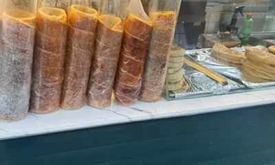 Care este prețul unei felii de pâine cu untură și ceapă la Târgul de Crăciun din Timișoara?