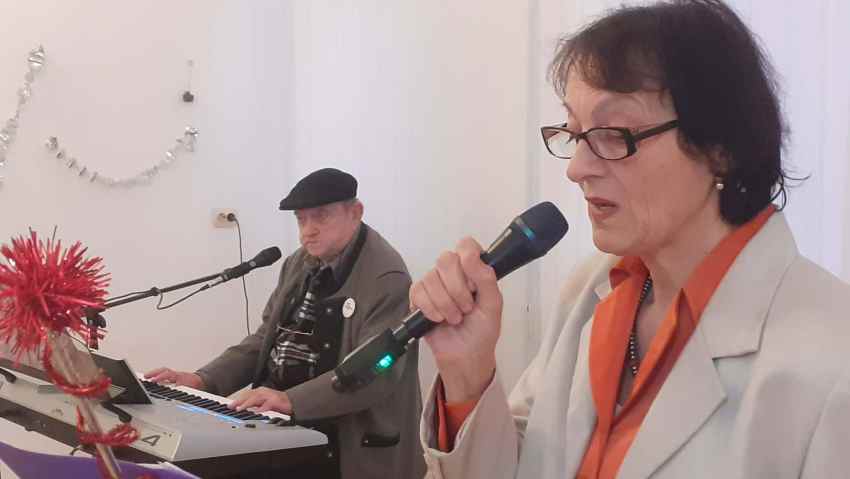 Ce emoții și tradiții ne aduce „Nostalgii la gura sobei” la Centrul Ozanam din Reșița?  - Stiri Resita