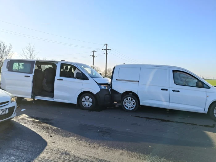Ce s-a întâmplat pe Centura de Vest a Ploieștiului cu 18 persoane implicate?