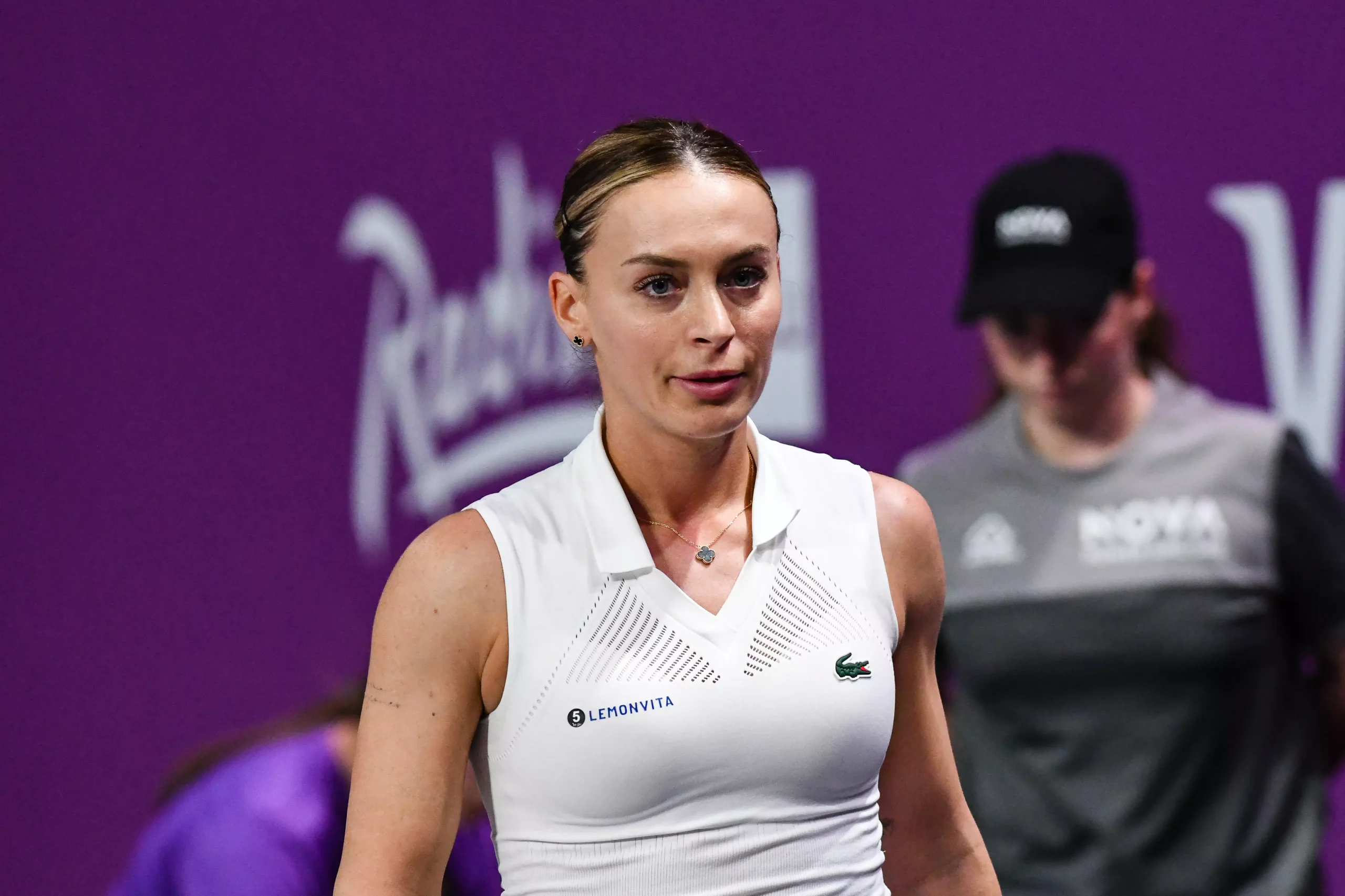 Ce a făcut o șoferiță din Lugoj după un accident: a fugit spre coafor?